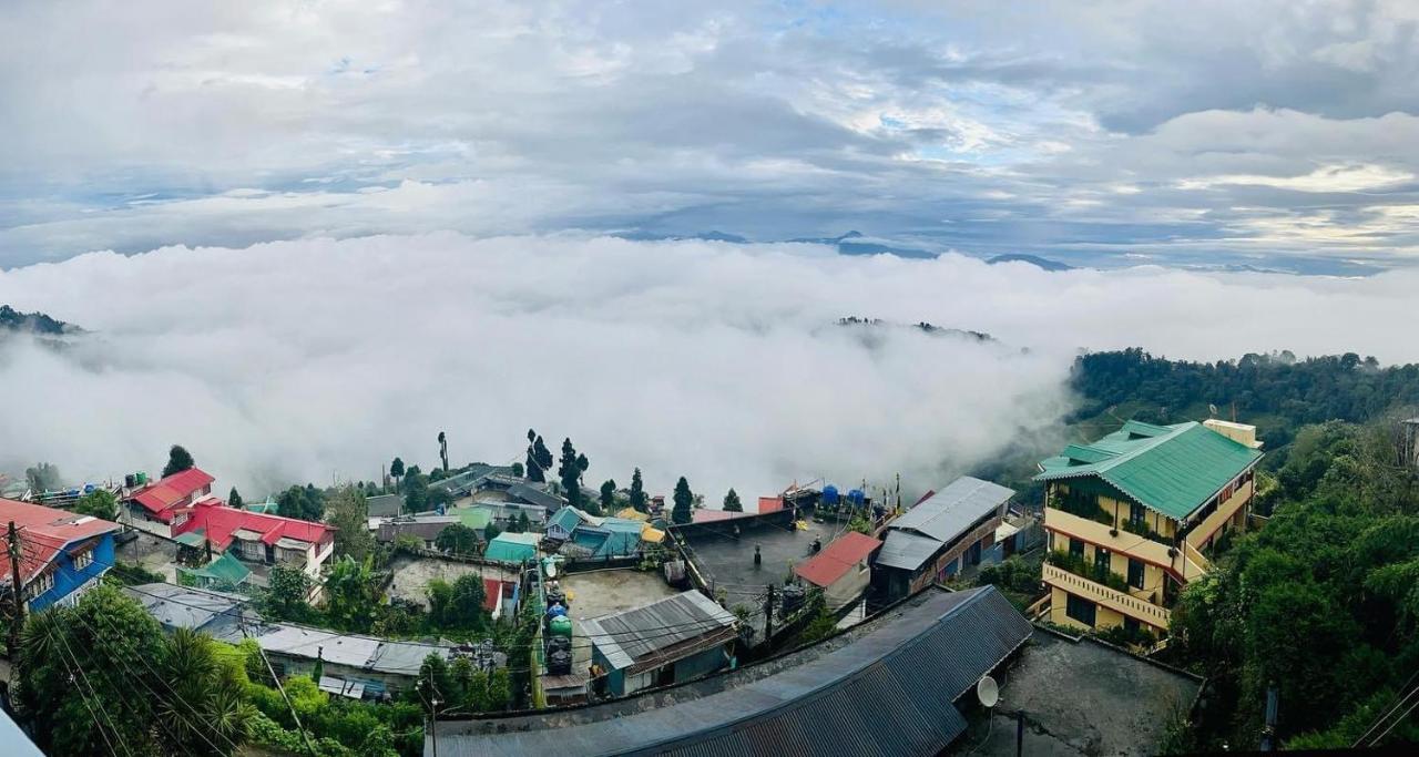 The Village Den , B&B Darjeeling Dardżyling Zewnętrze zdjęcie